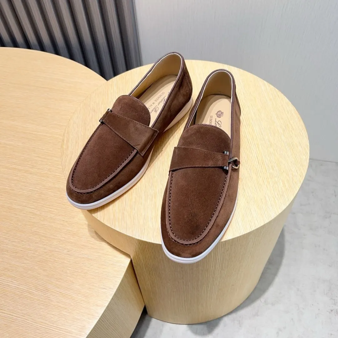 Men's Men's Shoes💰Men's Shoes💰440💰[loro piana] Couple's Style - The new moccasins are made of water-repellent treated suede uppers with rubber soles, a classic. The complex craftsmanship and meticulous structure make the shoes light and soft, allowing you to walk comfortably and freely. Perfect for wearing at the beach or out in the water during the summer. Women’s size: 35-40 Men’s size: 38-45